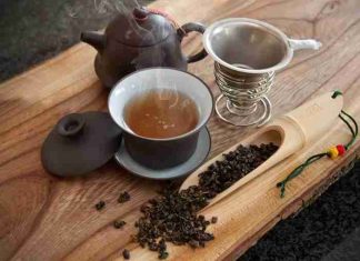 Oolong Tea Side Effects and Risks