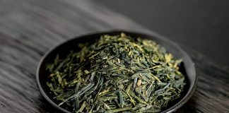 How to Dry Used Tea Leaves