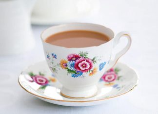 why do british people sometimes call their dinner tea 2