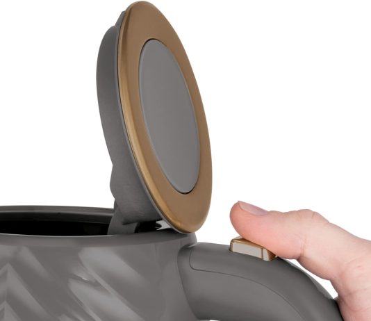 5 Products Reviewed: Verve Jelly, Russell Hobbs 26382, 1.8L Electric Kettle, Russell Hobbs 26051, Bear 1.7L Temperature Control 5 products reviewed verve jelly russell hobbs 26382 18l electric kettle russell hobbs 26051 bear 17l temperature control
